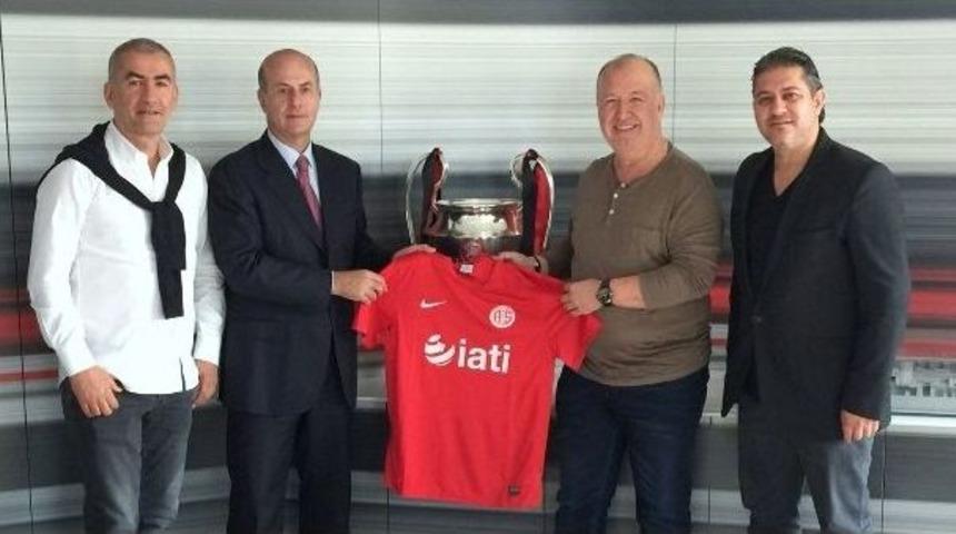 Antalyaspor İle Milan Hazırlık Ma&ccedil;ı Yapacak