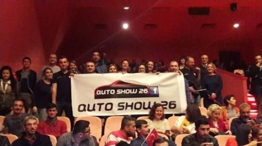 Otomobil Tutkunları Varoluş G&ouml;sterisine Katıldı