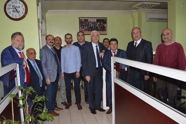 Sakarya’lı Gazeteciler Çorumlu Meslektaşları İle Buluştu