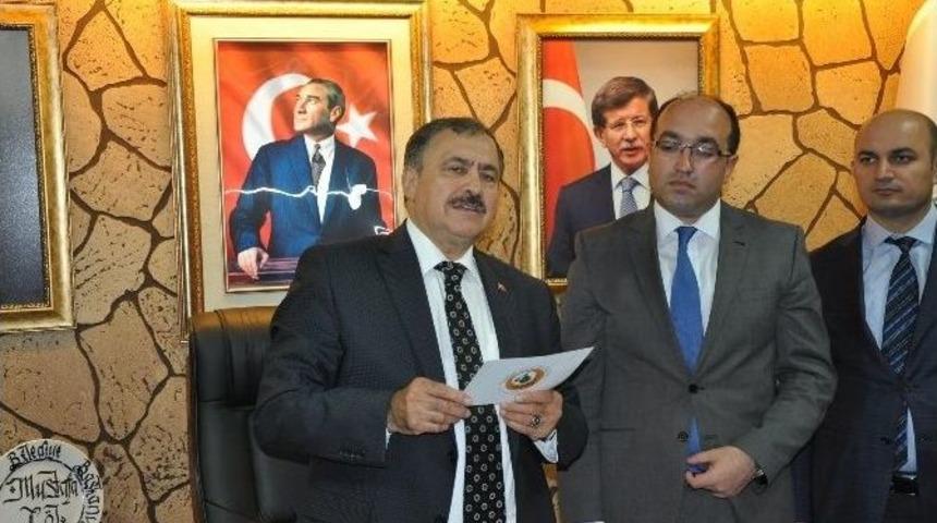 Orman Ve Su İşleri Bakanı Eroğlu, Sandıklı&rsquo;ya Teşekk&uuml;r Ziyaretinde Bulundu