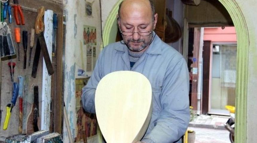 Kötü Bağlama, Enstrüman Çalma Hevesini Kırıyor