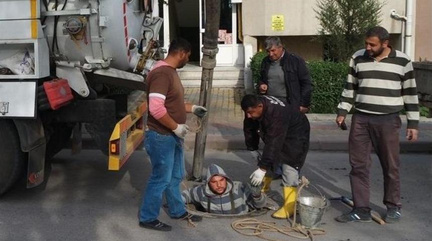 Edirne&rsquo;de Kanalizasyonlar Temizleniyor