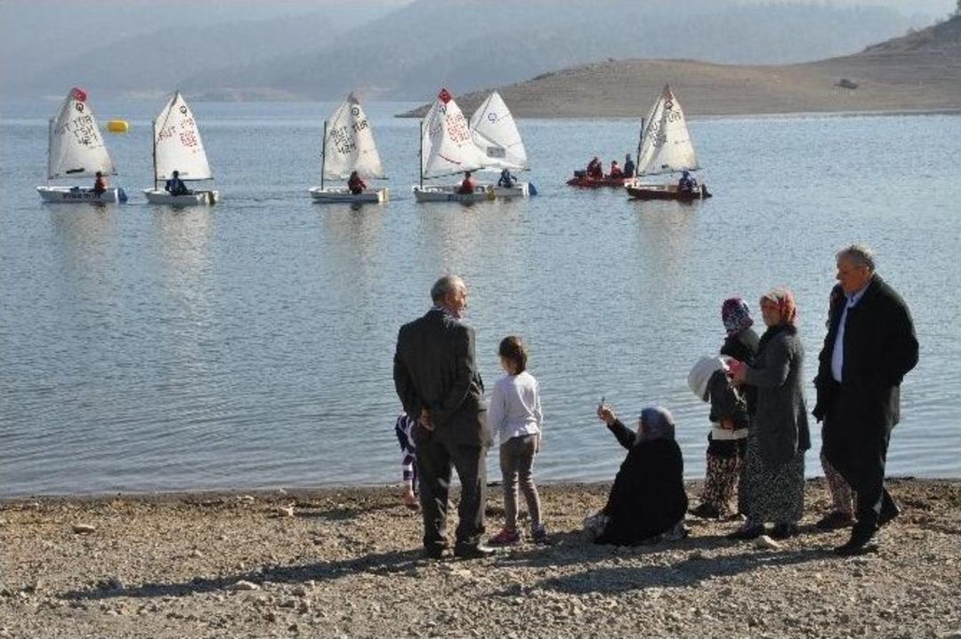 İlk Kez Yelken G&ouml;rd&uuml;ler