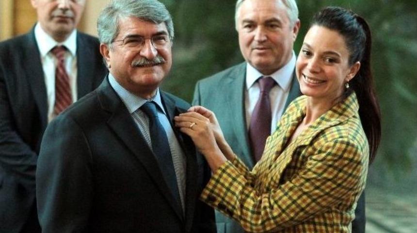 Fikri Sağlar: &ldquo;parti Kendi Kimliğine D&ouml;nmelidir&rdquo;