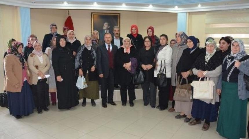 Y&ouml;resel &Uuml;r&uuml;nlerde Kadın Eli Projesi