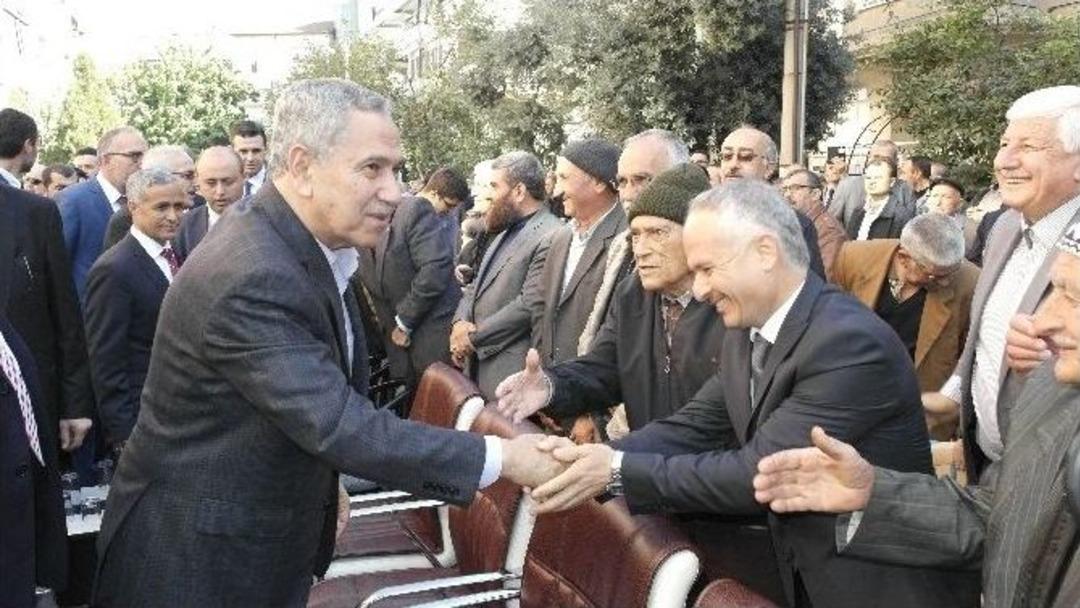 Eski Başbakan Yardımcısı B&uuml;lent Arın&ccedil;, Manisa&rsquo;nın Salihli İl&ccedil;esinde Yatılı Kur&rsquo;an Kursu Ve Cami A&ccedil;ılışına Katıldı