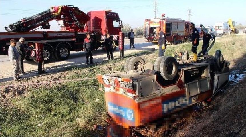 Ceyhan’da Benzin Yüklü Tanker Devrildi: 1 Ölü