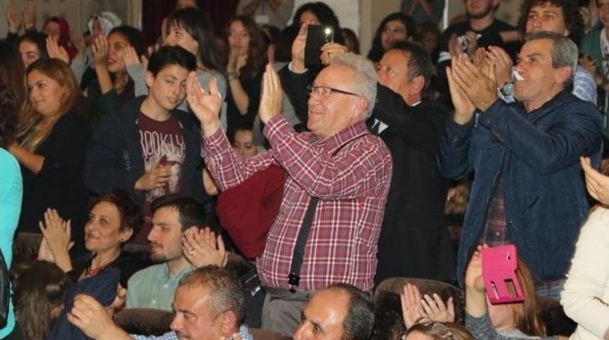 Kadavra Salona Sığmadı