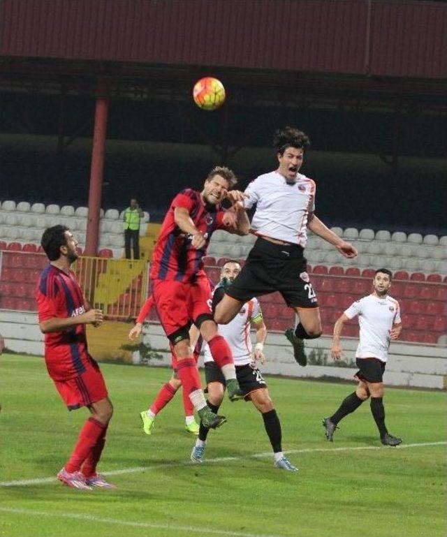 Mersin İdmanyurdu, Adanaspor’a 1-0 Mağlup Oldu