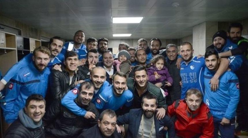 Bb Erzurumspor Teknik Direkt&ouml;r&uuml; Besim Durmuş: "iyi Futbolla &Uuml;&ccedil; Puan Aldık, Moral Bulduk"