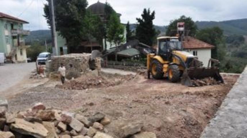 Nebihoca&rsquo;daki Tarihi &Ccedil;eşme Restore Ediliyor