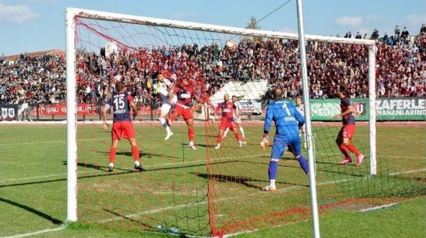 Bal Ligi 10. Grup, Utaş Uşakspor:3 &Ouml;demişspor:0