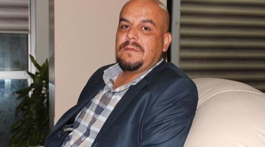 Didim&rsquo;de Chp&rsquo;li Başkan Adayının Aracına Saldırı