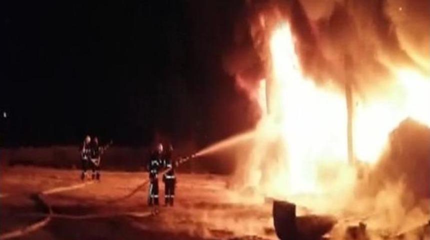 Geri D&ouml;n&uuml;ş&uuml;m Fabrikasında Yangın