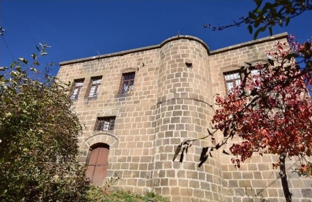 (&ouml;zel Haber) Bitlis&rsquo;teki Tarihi Evler Fotoğraflandı