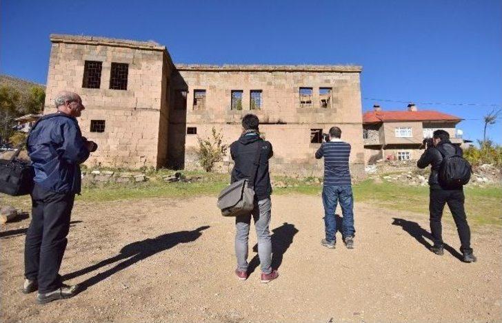 (özel Haber) Bitlis’teki Tarihi Evler Fotoğraflandı G2