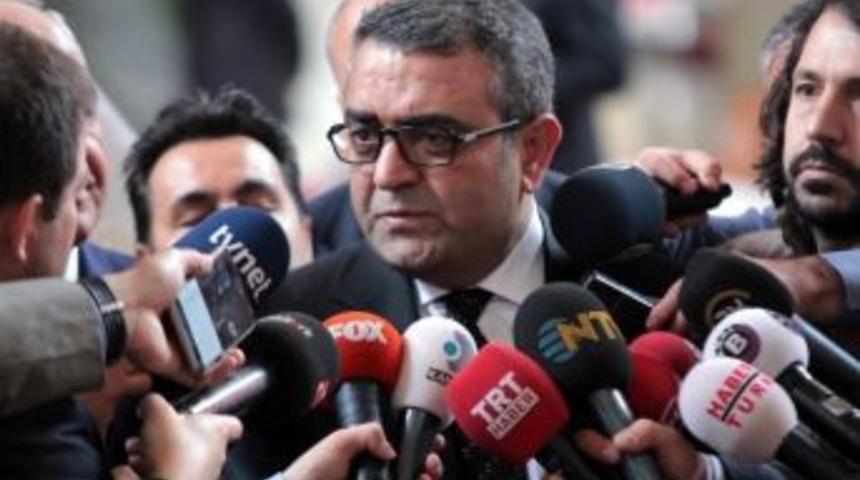 Chp’li Tanrıkulu: "aynı Anda İki Kurultay Yapmanın Manası Yok"