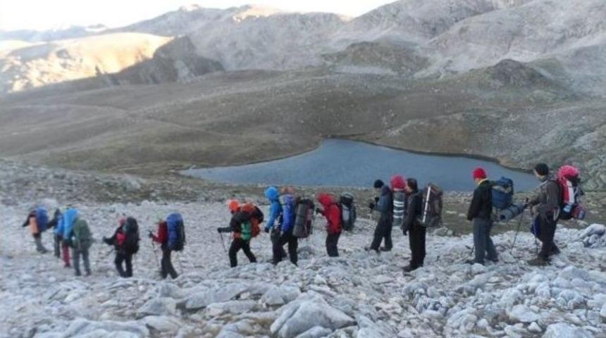 Bursalı Dağcılar İlk Başkanını Unutmadı...