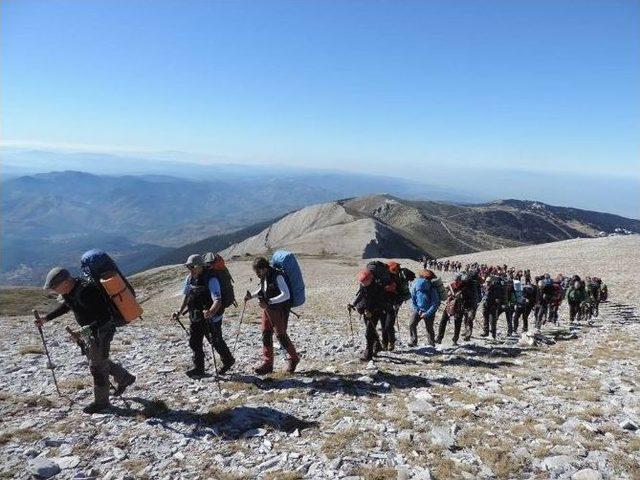 Bursalı Dağcılar İlk Başkanını Unutmadı...