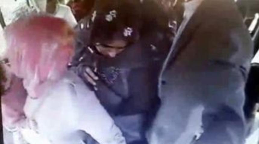 Yankesici Kadınları G&uuml;venlik Kamerası Ele Verdi