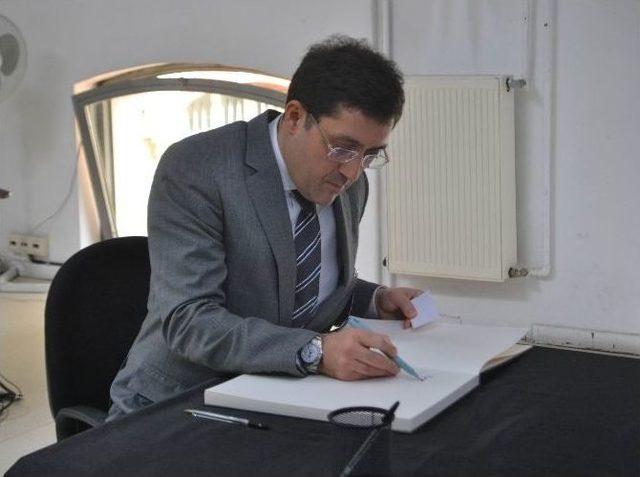 Başkan Hazinedar&rsquo;dan Fransa Başkonsolosu&rsquo;na Taziye Ziyareti 1