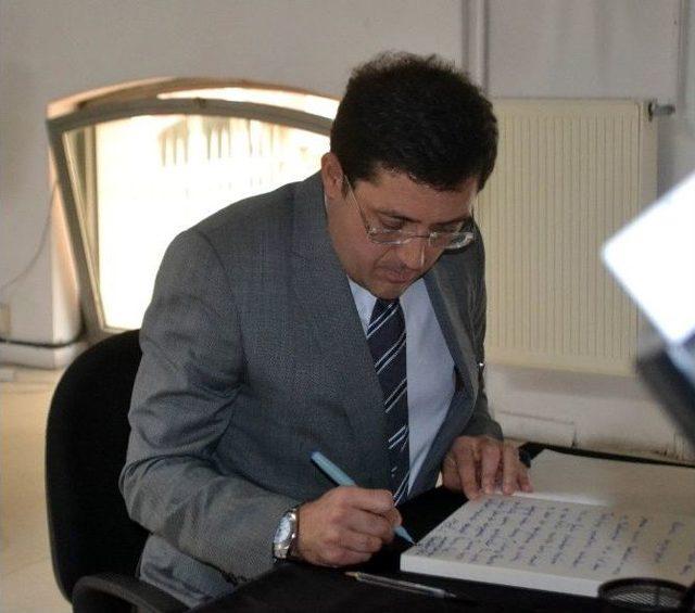 Başkan Hazinedar&rsquo;dan Fransa Başkonsolosu&rsquo;na Taziye Ziyareti 2