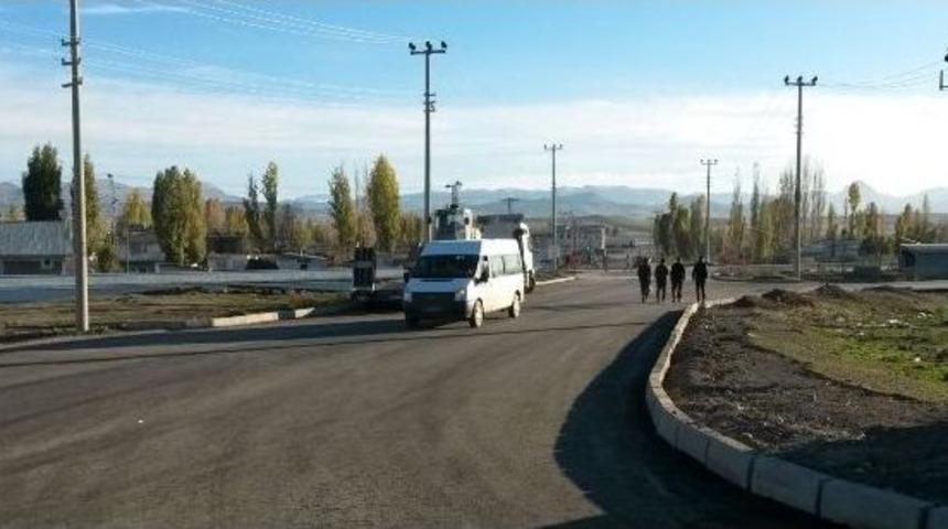 B&uuml;y&uuml;kşehir, Horasan&rsquo;ın Nato Cadesi Ve Bağlantı Yollarını Asfaltladı