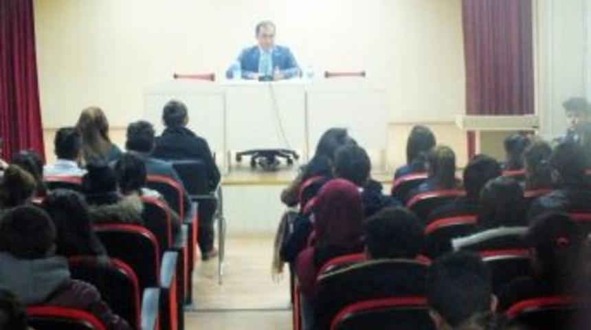 Posof&rsquo;ta Kariyer G&uuml;nleri Anlatıldı