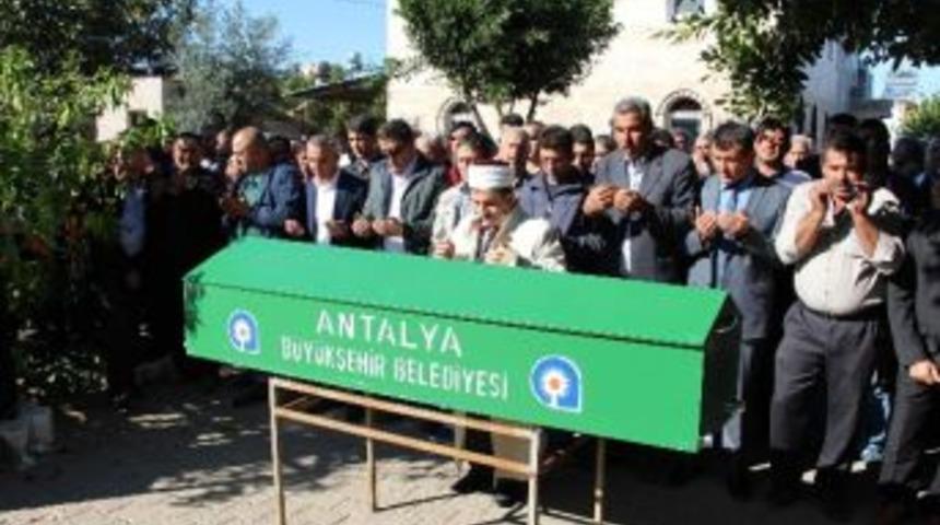 Ak Parti Aksu İl&ccedil;e Başkanı&rsquo;nın Acı G&uuml;n&uuml;