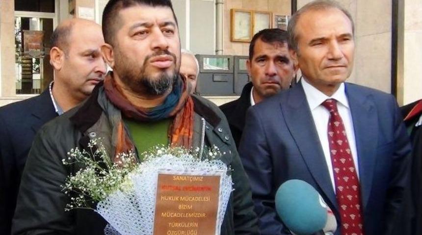 T&uuml;rk&uuml;c&uuml; Evcimen&rsquo;e Cumhurbaşkanına Hakaretten Dava A&ccedil;ıldı