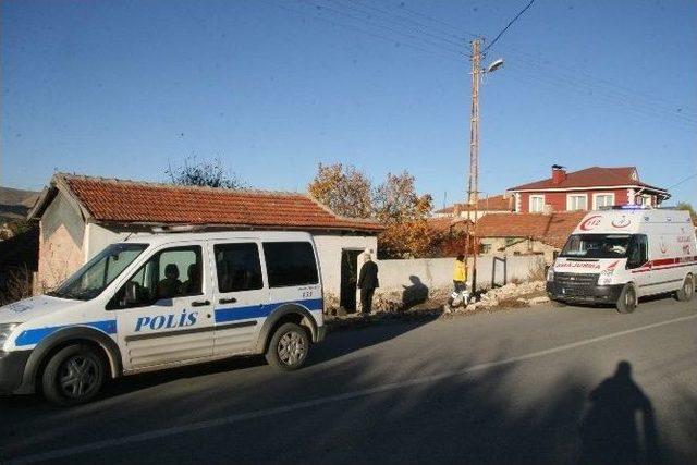 Yozgat’ta Çatıdan Düşen Yaşlı Kadın Hayatını Kaybetti