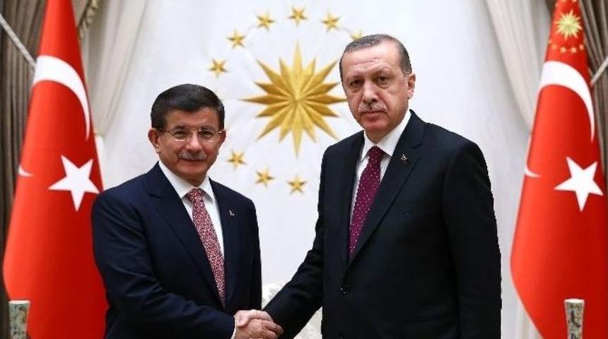 Başbakan Davutoğlu Beştepe&rsquo;de