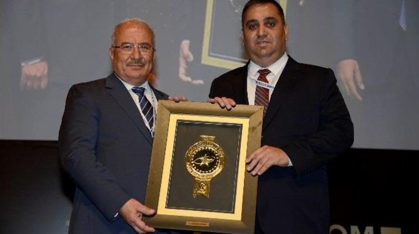 Başkan Kocamaz&rsquo;a Kalder&rsquo;den &lsquo;m&uuml;kemmellik El&ccedil;isi&rsquo; Onur &Ouml;d&uuml;l&uuml;