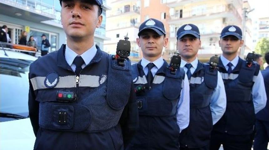 Karşıyaka Zabıtası Filosunu G&uuml;&ccedil;lendirdi