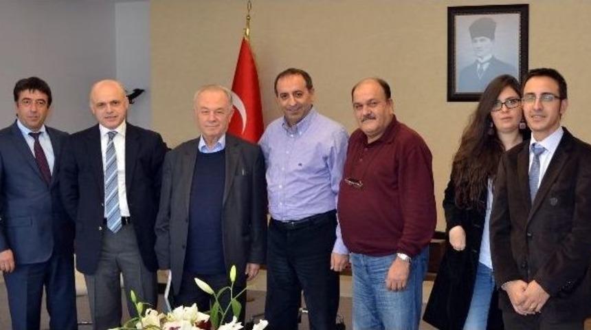 Eski Dostların Buluşmasında &lsquo;nostalji Havası&rsquo; Esti