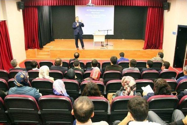 Öğretmenler Zeytinburnu Bilgi Evinde Hizmet İçi Eğitimden Geçti