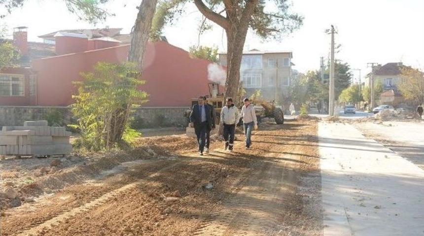 Dinar’da Modern Lise Caddesi Projesi’nde Sona Yaklaşıldı