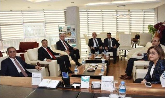 İka’da Devir Teslim 1