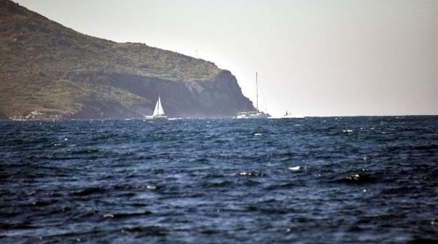 Bodrum&rsquo;da G&ouml;&ccedil;men Botu Battı: 15 Kayıp