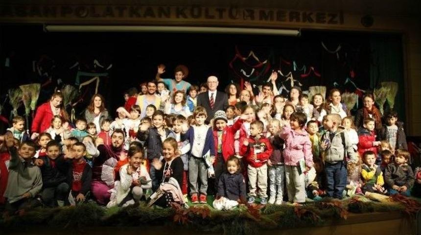 &Ccedil;ocuklara Tiyatro Eğitimi