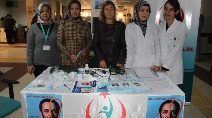 Elazığ&rsquo;da Vatandaşlara &Uuml;cretsiz Koah Testi Yapıldı