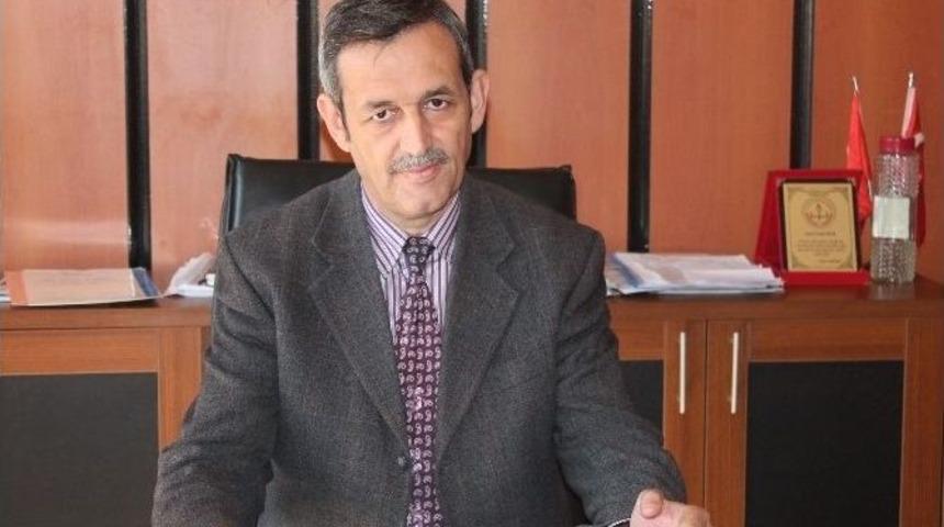 &Ouml;ğretmenlerden Ve &Ouml;ğrencilerden Kızılay&rsquo;a Destek