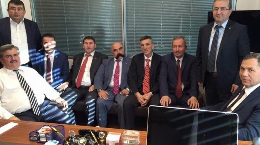 Ak Parti Alaplı İl&ccedil;e Başkanı Yavuz Ve Y&ouml;netim Kurulu &Uuml;yeleri Milletvekillerini Ziyaret Etti