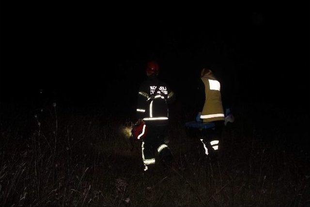 Uçurumun Kenarındaki Alkollü Genç, Ekipleri Alarma Geçirdi