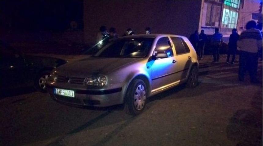 Park Halindeki Otomobile Ateş A&ccedil;ıldı