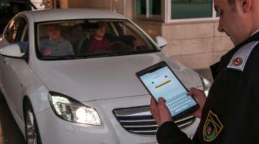 Kapıkule&rsquo;de Ge&ccedil;işler Tablet İle Hızlanacak