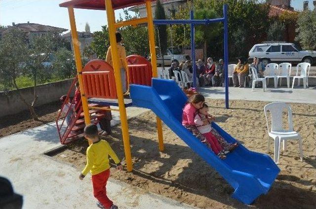 Çocuk Parklı Safa Camii İbadete Açıldı