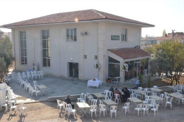 Çocuk Parklı Safa Camii İbadete Açıldı