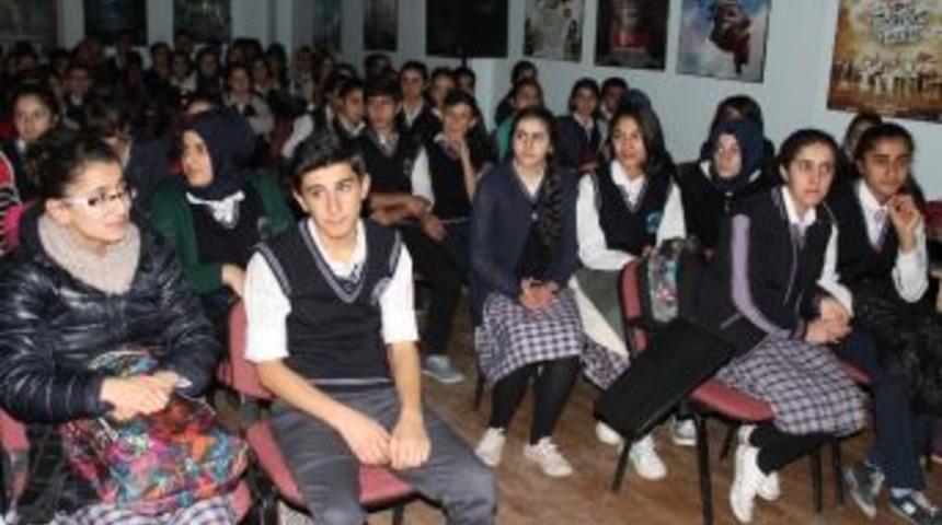 &Ouml;ğrencilere Beslenme Ve Hijyen Eğitimi