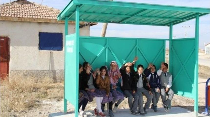 Eskil Kaymakamlığı&rsquo;ndan &Ouml;ğrencilere Bekleme Durağı